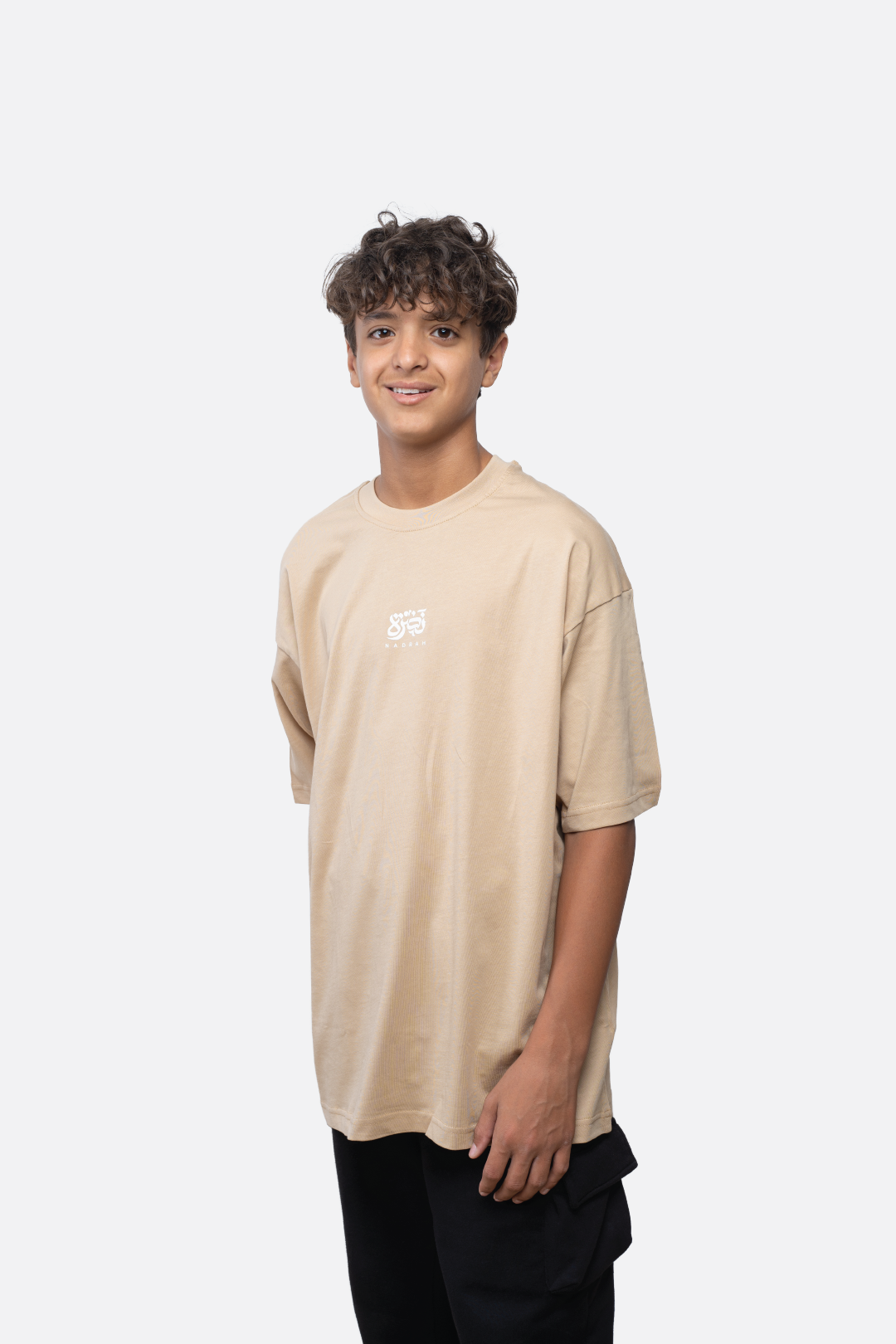 Oversized Nadrah Tee